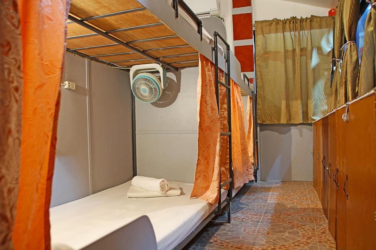 Mario'S Travellers Inn Coron Zewnętrze zdjęcie