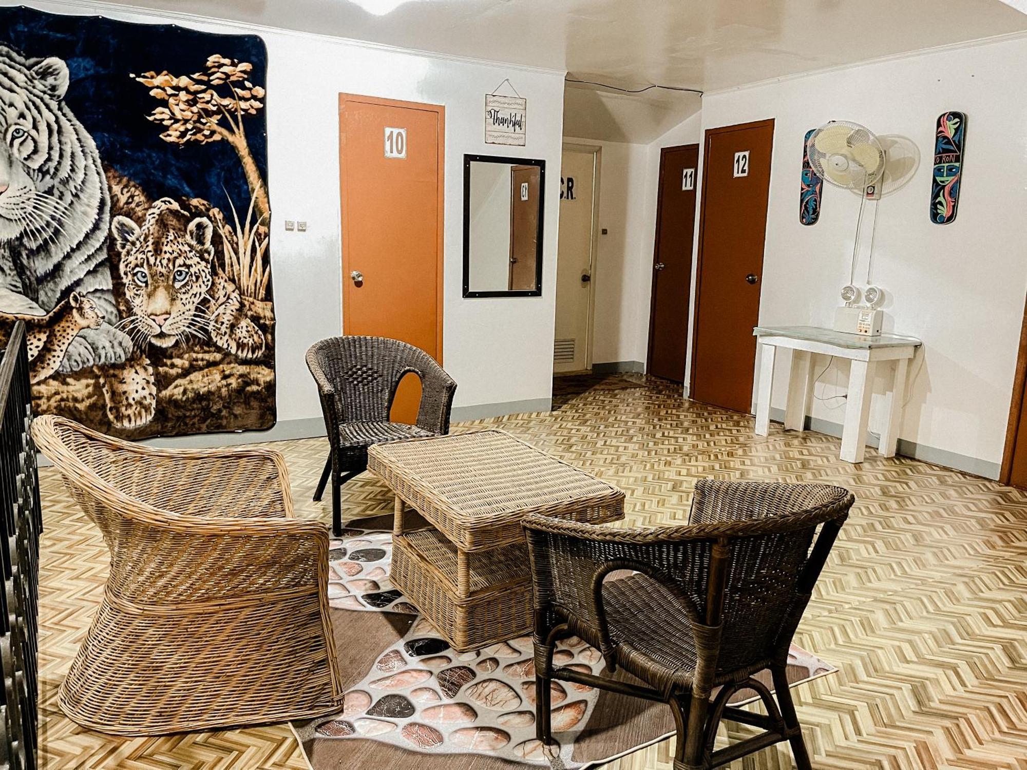 Mario'S Travellers Inn Coron Zewnętrze zdjęcie